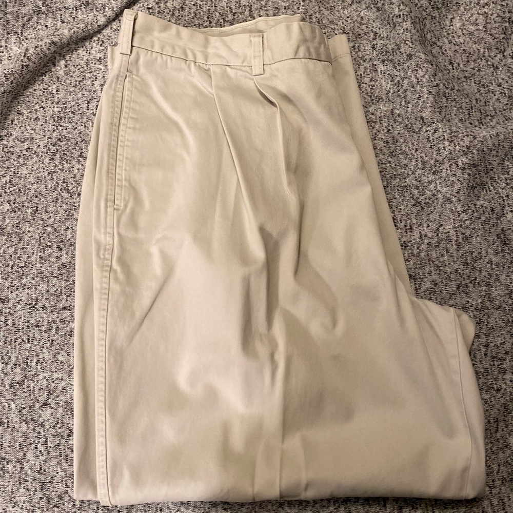 Daniel Cremieux Khakis